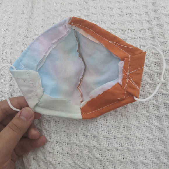 Face mask - Picture 4 of 4